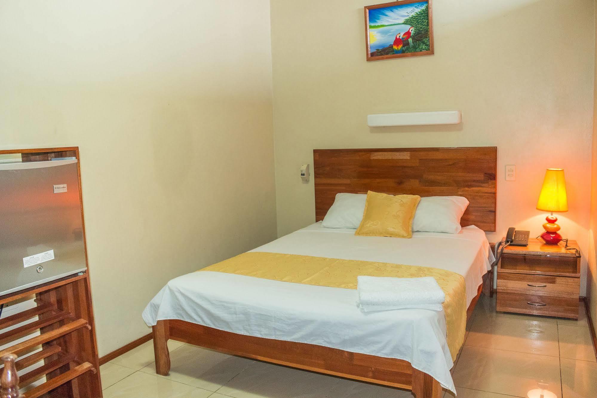Hotel Golden Star Iquitos Zewnętrze zdjęcie