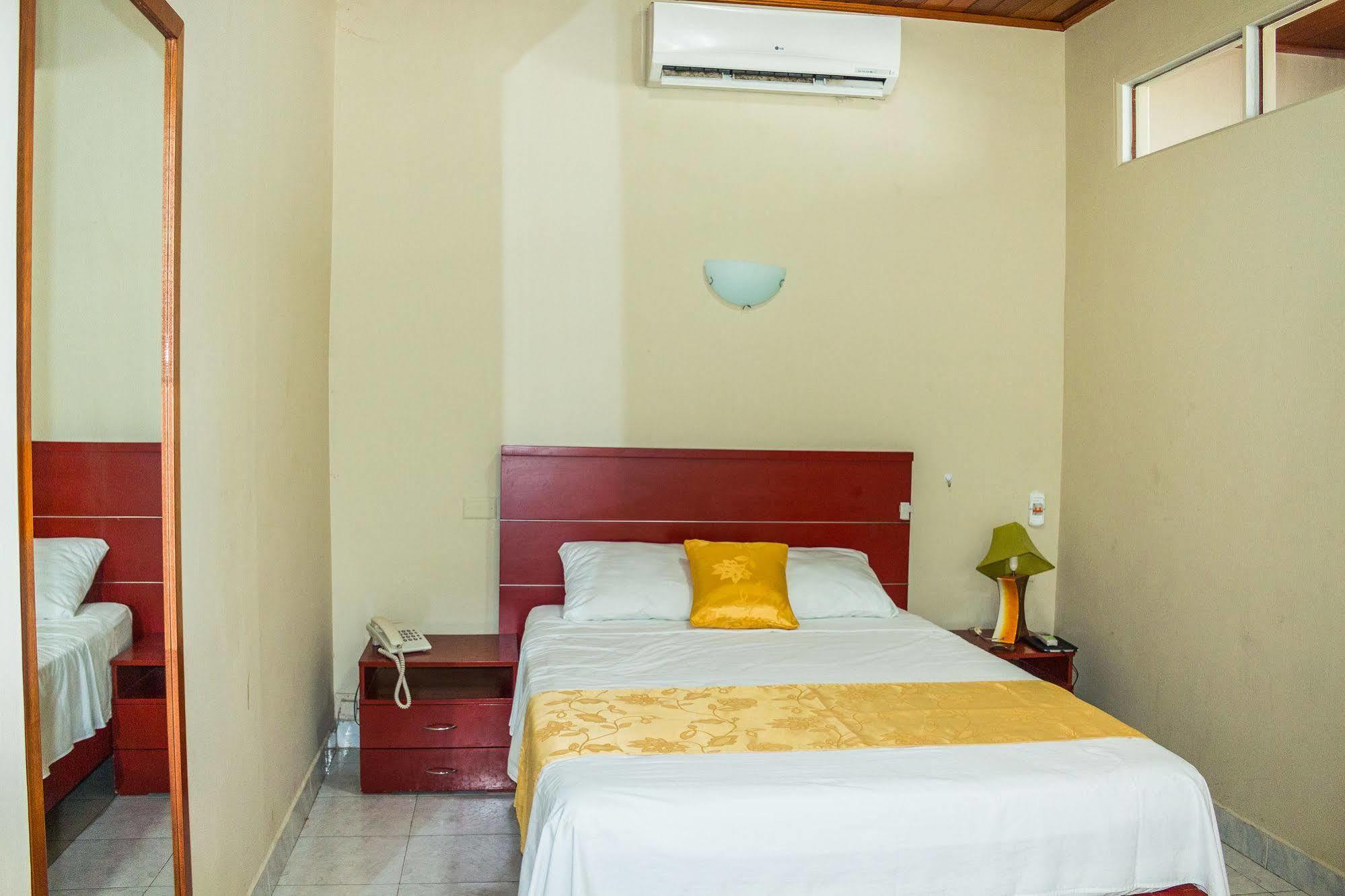 Hotel Golden Star Iquitos Zewnętrze zdjęcie