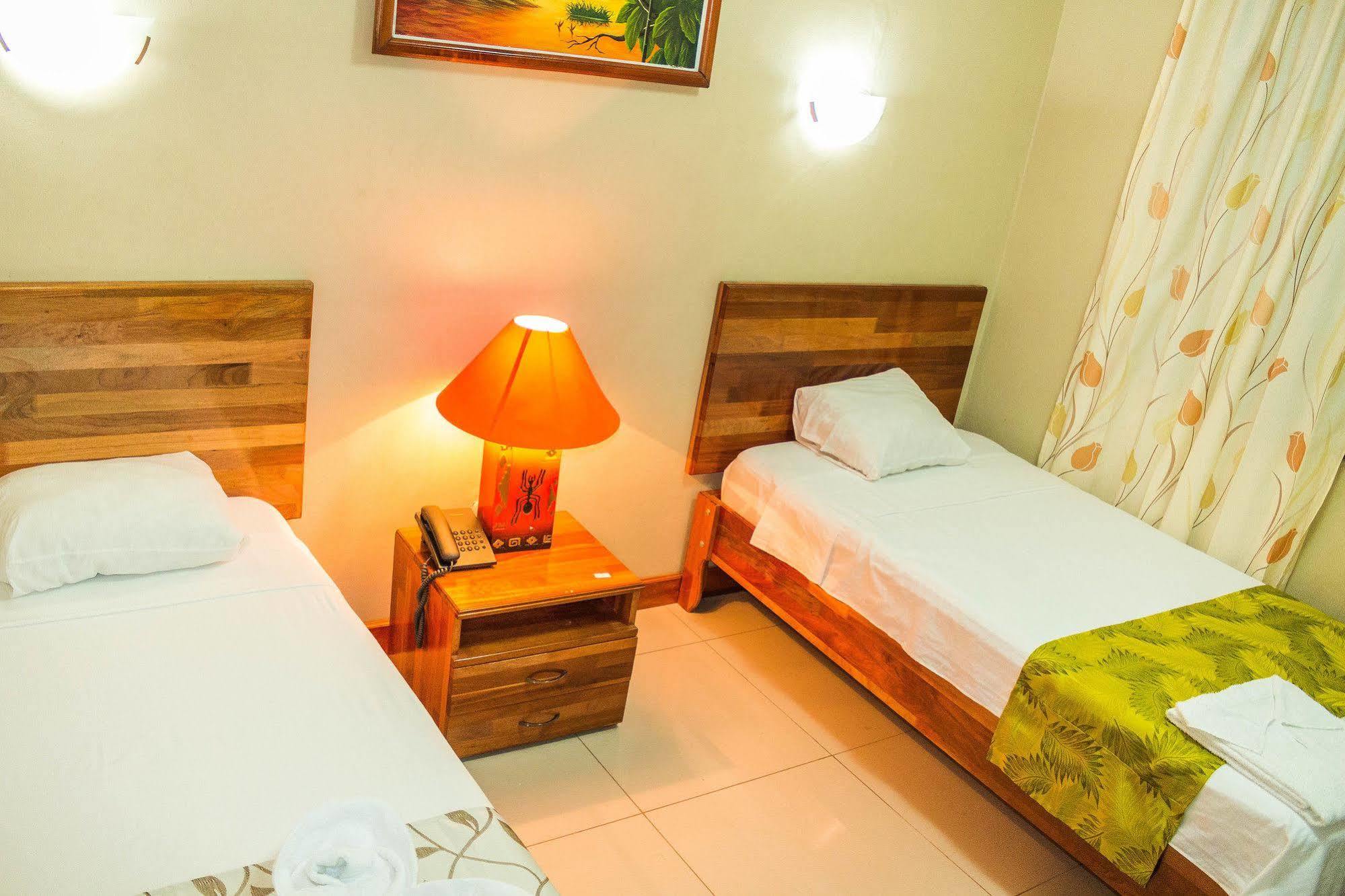 Hotel Golden Star Iquitos Zewnętrze zdjęcie